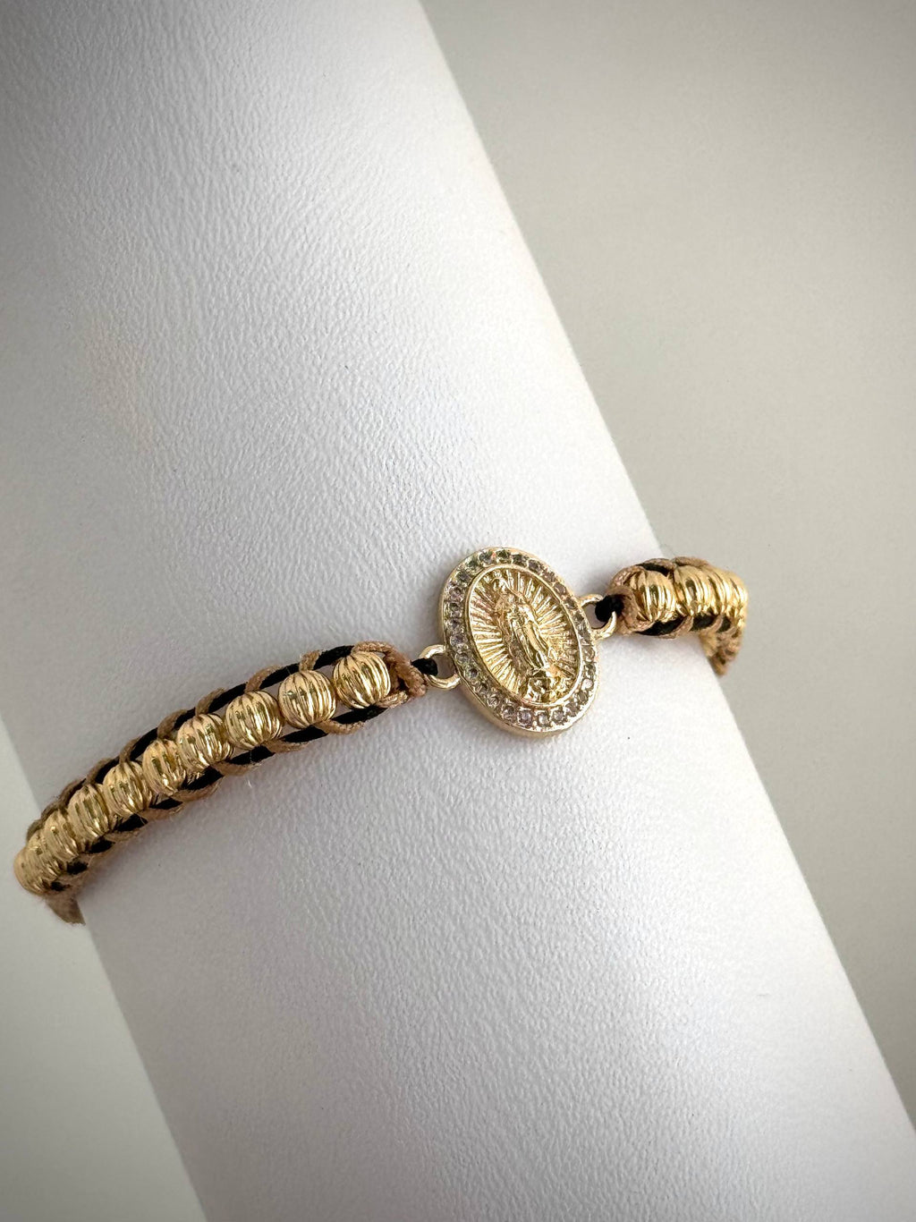 Manilla Viral + herraje virgen Circones blancos